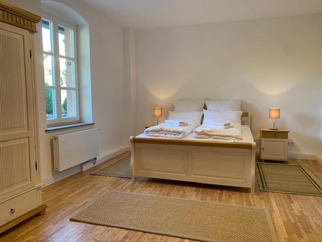 Charmantes Gaestehaus Maya Im Schloss Und Hofgut Langenzell Wiesenbach Eksteriør bilde